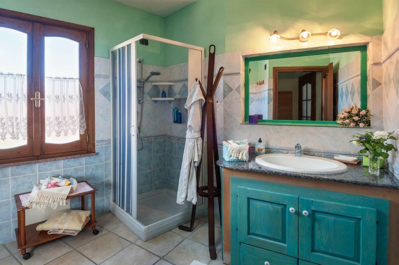 Le Quattro Mura Bed & Breakfast Pula Eksteriør bilde